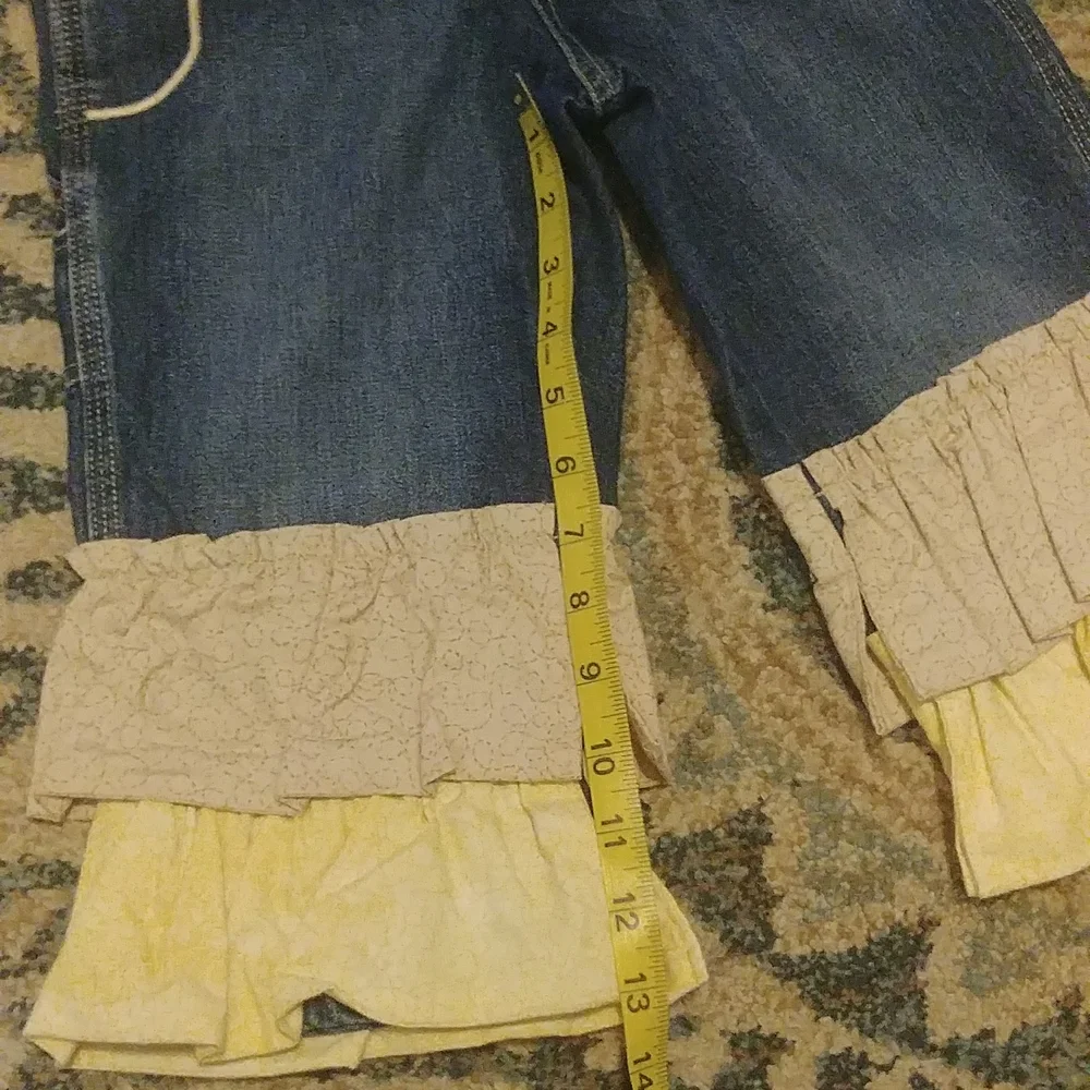 Rare Vintage Oshkosh Bgosh Vestbak With Bees Ruffles On Hem Of Overalls